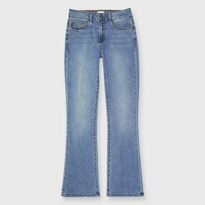 NWT Ann Mashburn Flare Cropped 5-Pocket Jean, 7 year indigo light wash - size 28